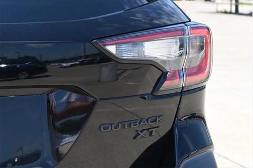 2021 Subaru Outback Onyx Edition XT