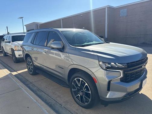 2023 Chevrolet Tahoe 4WD RST