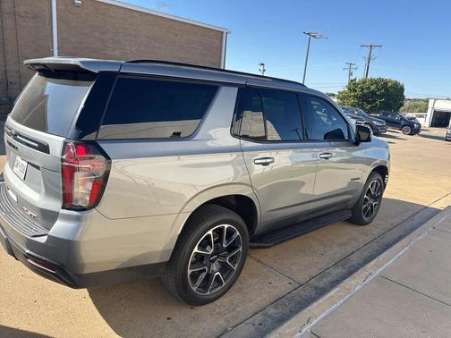 2023 Chevrolet Tahoe 4WD RST
