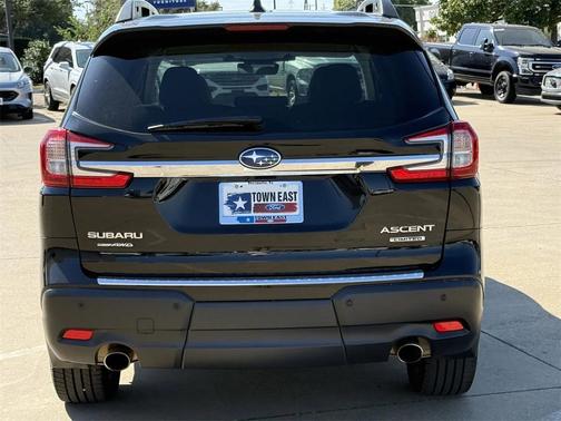2024 Subaru Ascent Limited 8-Passenger