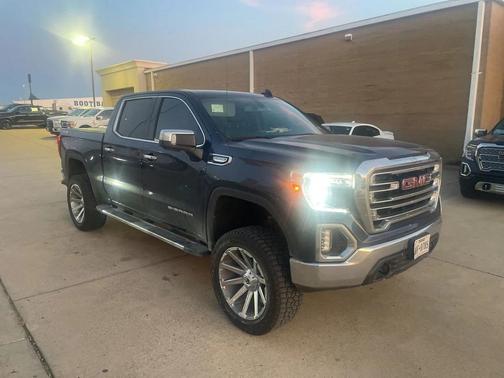 2020 GMC Sierra 1500 SLT