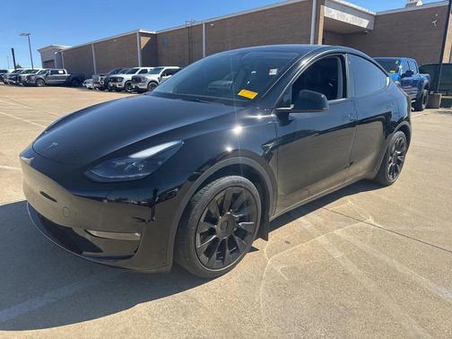 2023 Tesla Model Y Long Range Dual Motor All-Wheel Drive