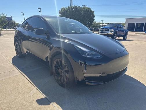 2023 Tesla Model Y Long Range Dual Motor All-Wheel Drive