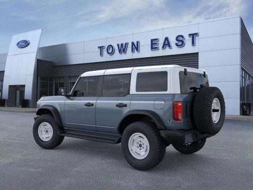 2025 Ford Bronco Heritage Edition