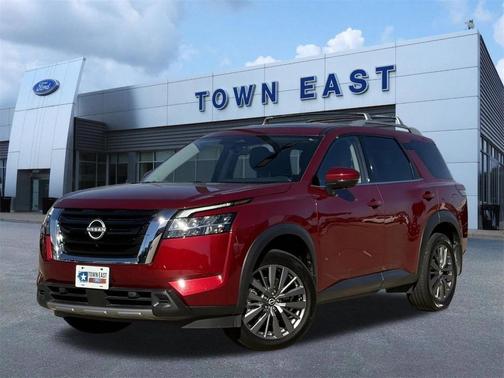 2024 Nissan Pathfinder SL FWD