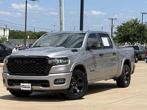 Billet Silver Metallic Clearcoat 2025 RAM 1500 Big Horn/Lone Star