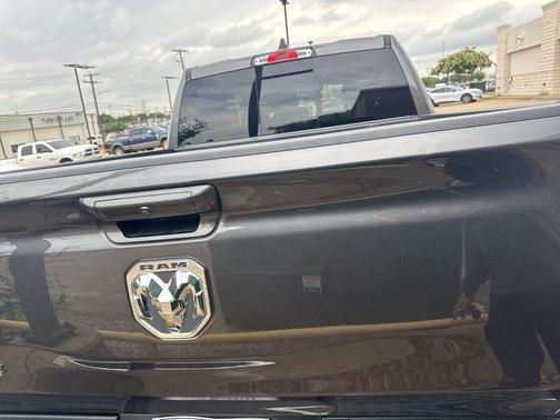 Granite Crystal Metallic Clearcoat 2021 RAM 1500 Big Horn/Lone Star