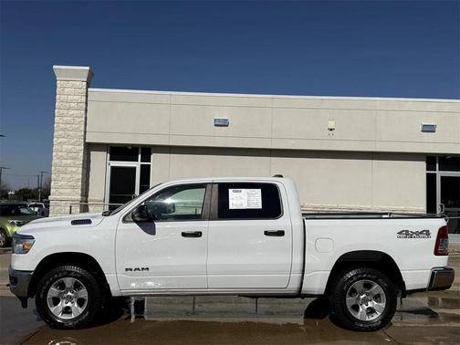 2023 RAM 1500 Big Horn/Lone Star