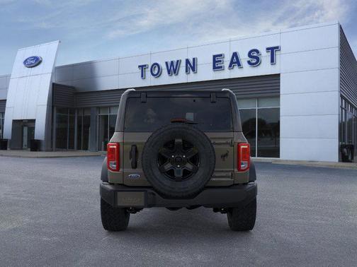 Marsh Gray 2025 Ford Bronco Big Bend
