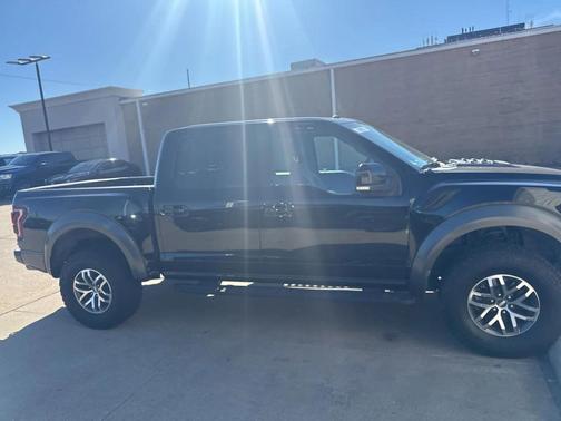 2017 Ford F-150 Raptor