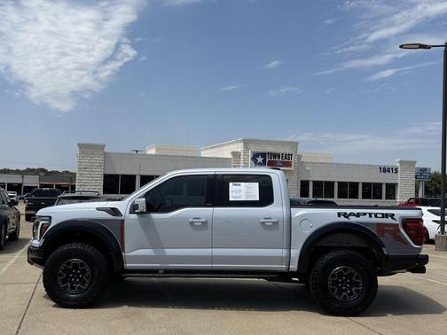 Space White Metallic 2025 Ford F-150 Raptor