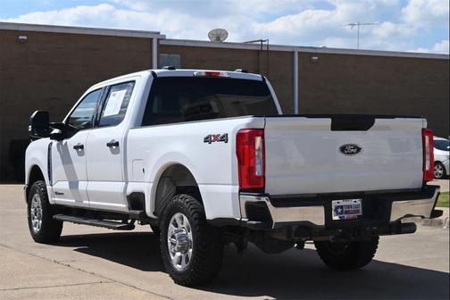 2024 Ford F-350 XLT