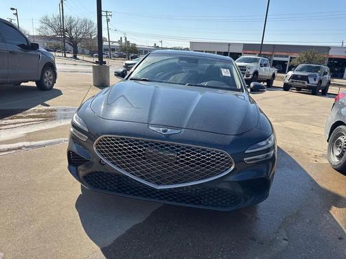 2022 Genesis G70 2.0T RWD