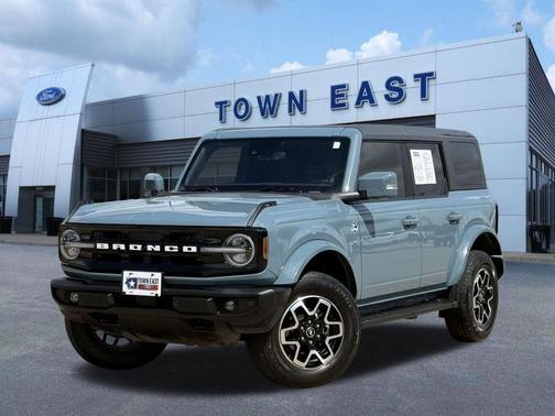 Area 51 2023 Ford Bronco Outer Banks