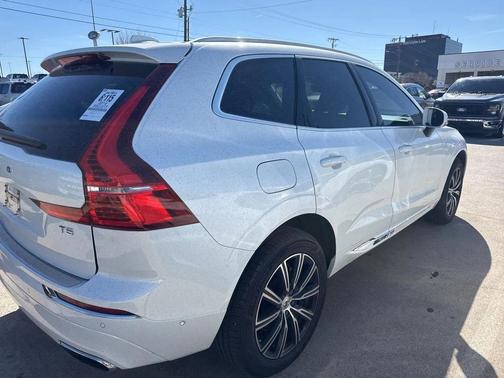 2019 Volvo XC60 T5 Inscription