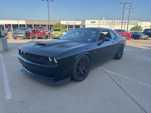 2015 Dodge Challenger SRT Hellcat