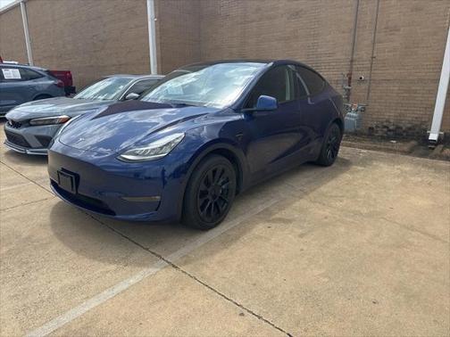 2022 Tesla Model Y Long Range Dual Motor All-Wheel Drive