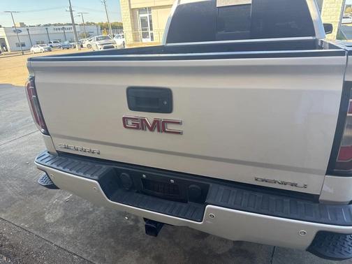 2018 GMC Sierra 1500 Denali