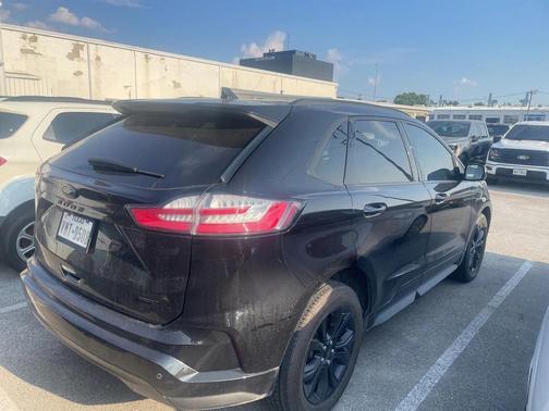 2024 Ford Edge SE