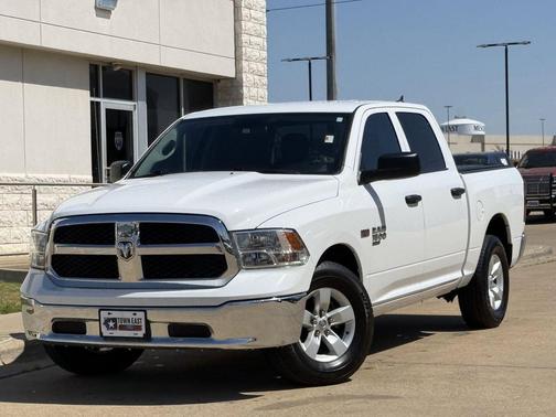Bright White Clearcoat 2024 RAM 1500 Tradesman