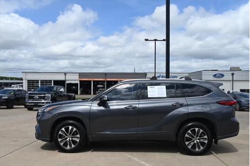 2020 Toyota Highlander XLE