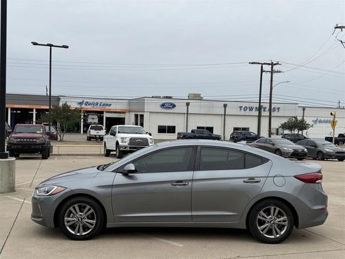 2018 Hyundai ELANTRA Value Edition
