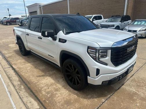 White Frost Tricoat 2022 GMC Sierra 1500 Denali