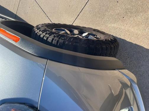 2023 GMC Canyon AT4X