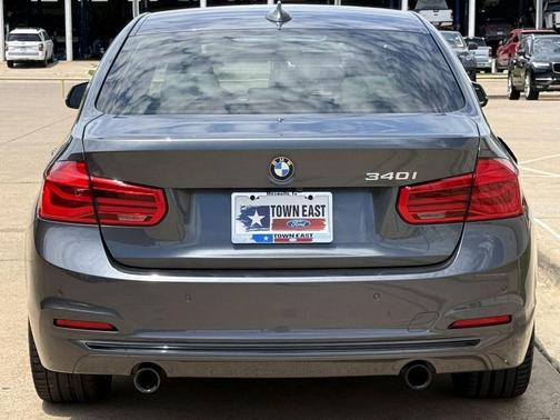 Mineral Gray Metallic 2017 BMW 340 340i
