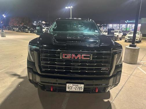 2024 GMC Sierra 2500 AT4