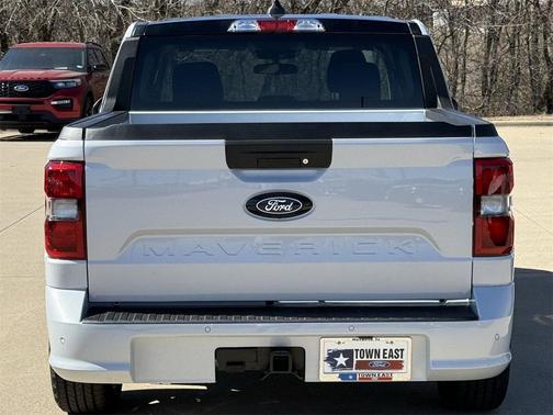 2026 Ford Maverick Lobo Standard