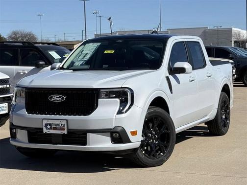 2026 Ford Maverick Lobo Standard