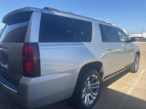 2020 Chevrolet Suburban Premier