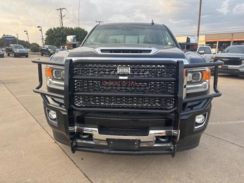 2019 GMC Sierra 2500 Denali