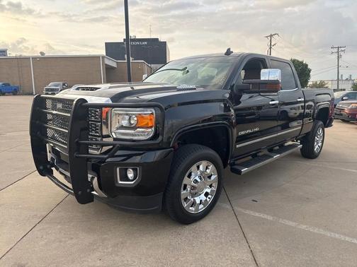 2019 GMC Sierra 2500 Denali