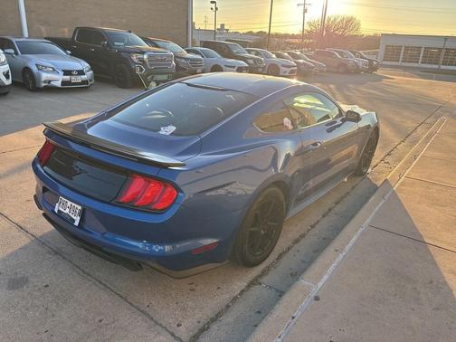 2018 Ford Mustang EcoBoost