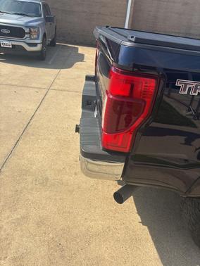 Antimatter Blue Metallic 2022 Ford F-250 Lariat