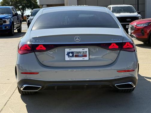 2025 Mercedes-Benz E-Class 4MATIC