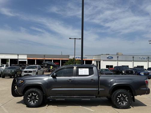 Magnetic Gray Metallic 2022 Toyota Tacoma TRD Off Road