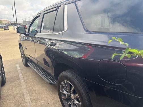 Dark Ash Metallic 2022 Chevrolet Tahoe LT