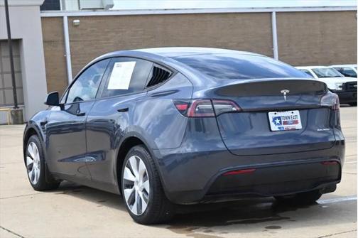 2023 Tesla Model Y Long Range Dual Motor All-Wheel Drive