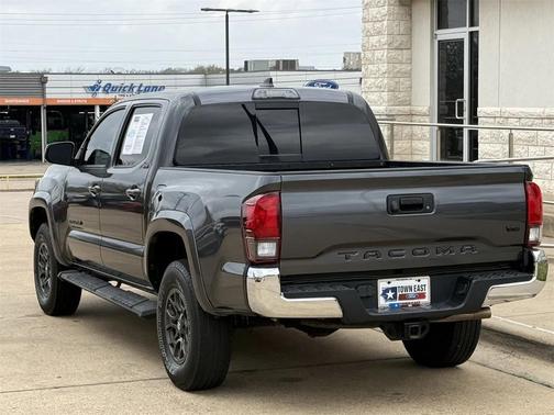 2018 Toyota Tacoma SR5