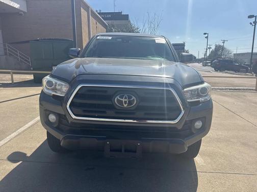 2018 Toyota Tacoma SR5
