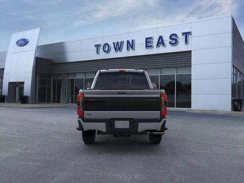 2025 Ford F-250 Platinum