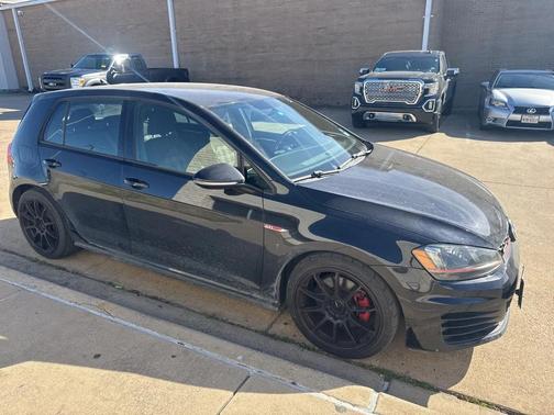 2015 Volkswagen Golf GTI 2.0T S 4-Door