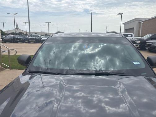Carbonized Gray Metallic 2022 Ford Explorer XLT