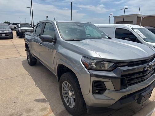 Sterling Gray Metallic 2023 Chevrolet Colorado LT