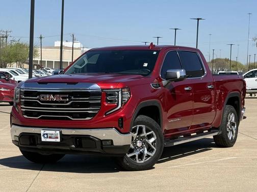 2024 GMC Sierra 1500 SLT