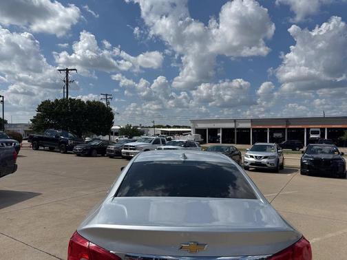 2016 Chevrolet Impala LT