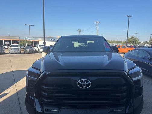 2023 Toyota Tundra SR5